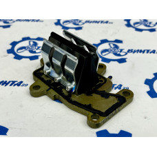 Клапан впускной в сборе Yamaha 9,9G-15F Yamaha